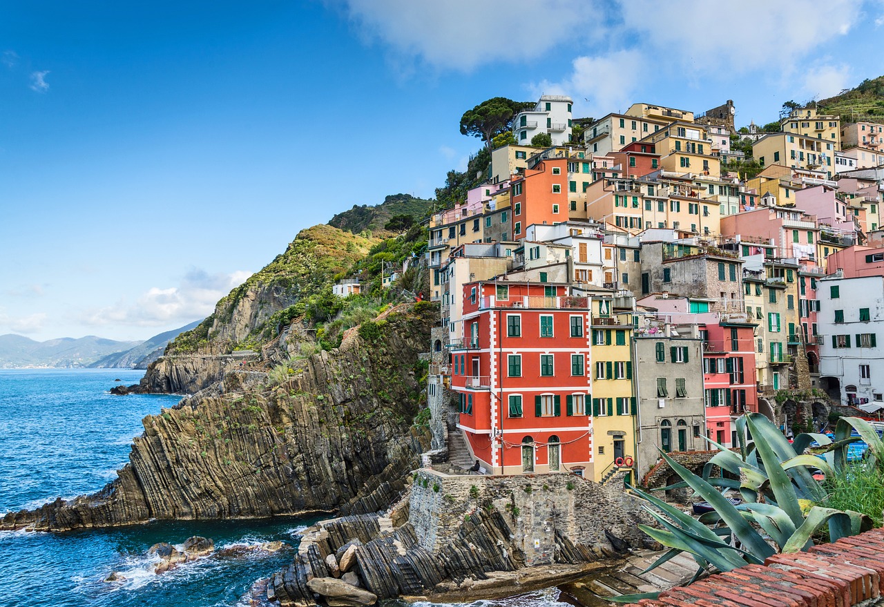 découvrez les meilleures destinations pour vos prochaines vacances : conseils, inspirations et guide pratique pour choisir le voyage qui vous ressemble.