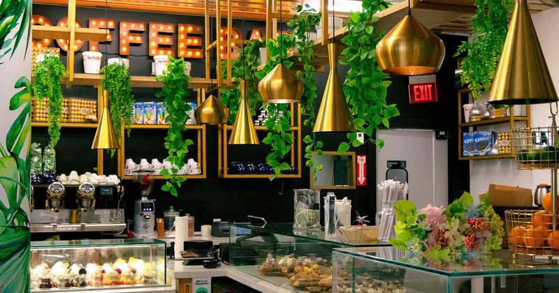 Assurer un local commercial en 2026 : garanties, franchises et pièges